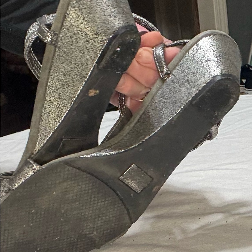 Elegant Silver Women's Sandals - Picture 6 of 7